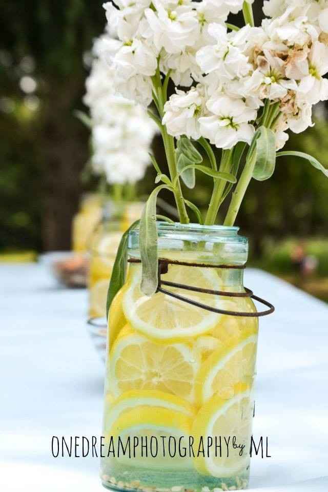 Centerpieces w/ Lemon slices?
