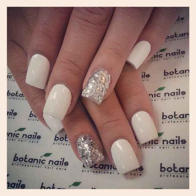 Let's talk nails!