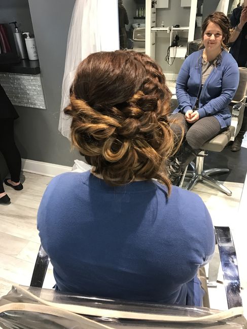 Show me your wedding hair!