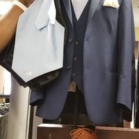 Groomsmen Attire - Matching or Mixing It Up? - 1