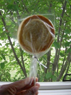 Cake Pops! Anyone else having them?