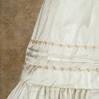 VOTE: Which dress do you like best? - UPDATE