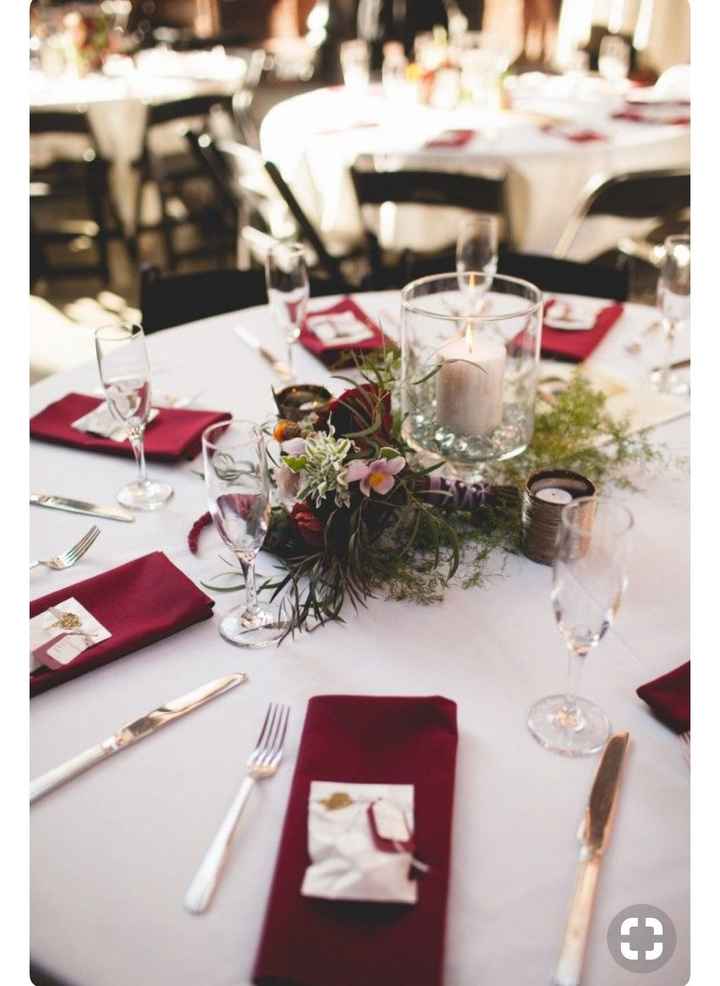 center pieces/table cloths help
