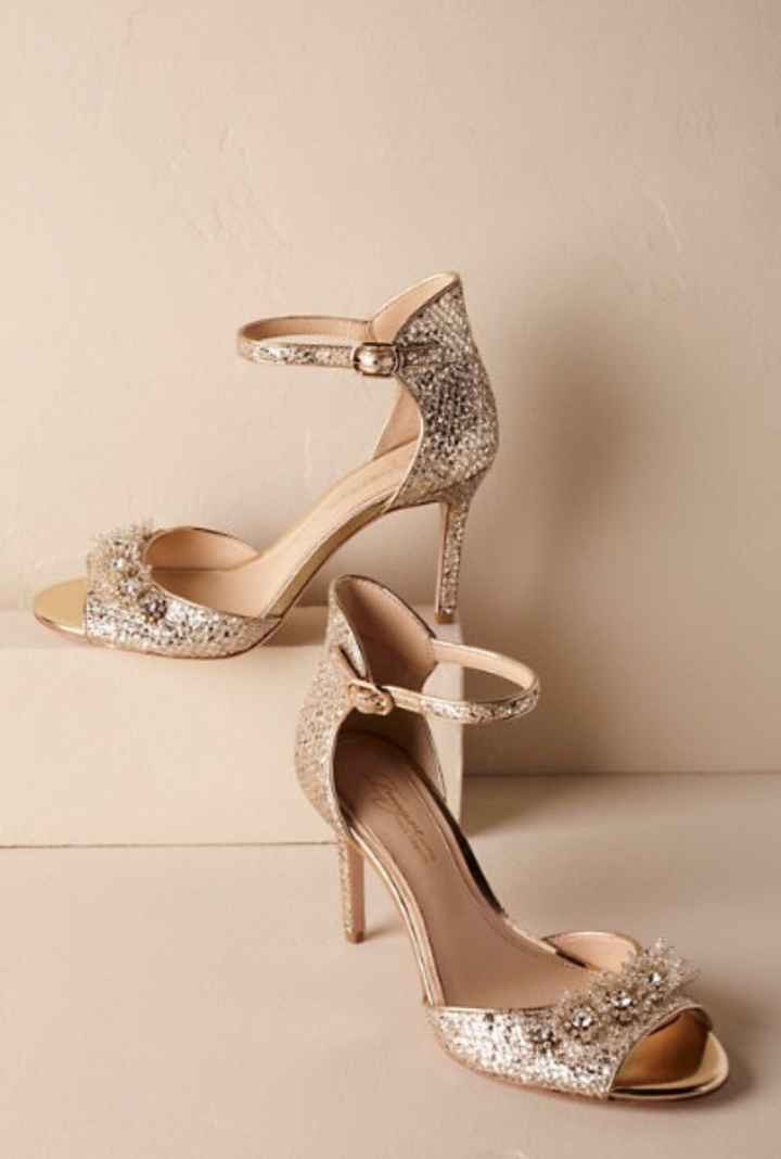 Shoe color for bride