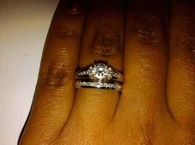 WR: Who here has pics of their e-rings and wedding bands? (PICS)