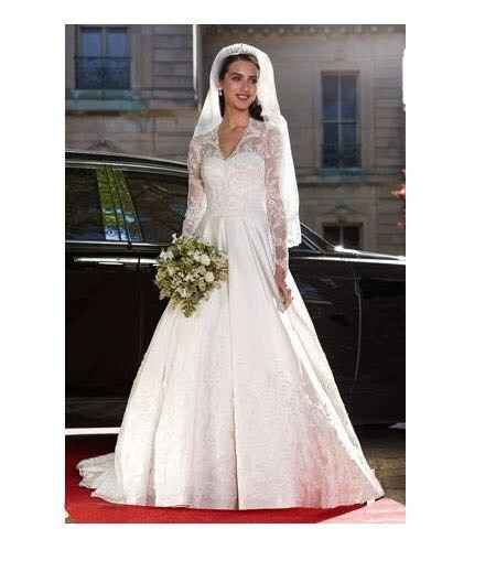 DISO My Dream Dress: please help!