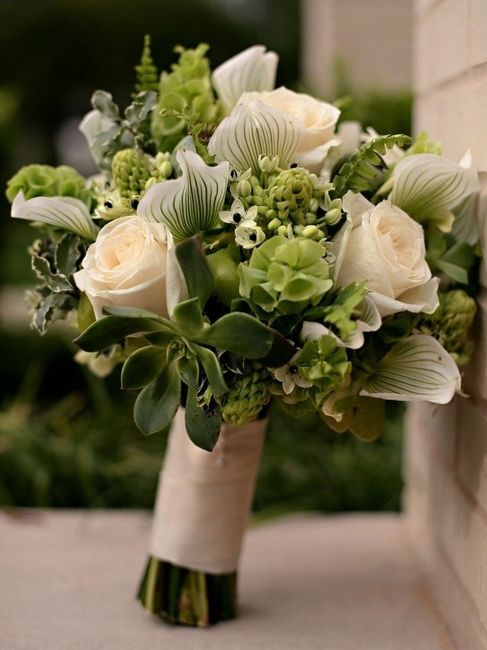 Who is going for a color bouquet - 1