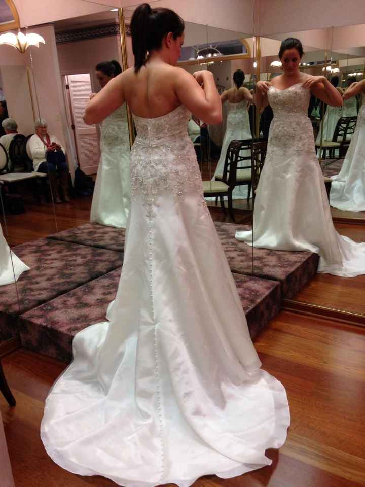 ETA Photo: Hating my dress... I knew this would happen!