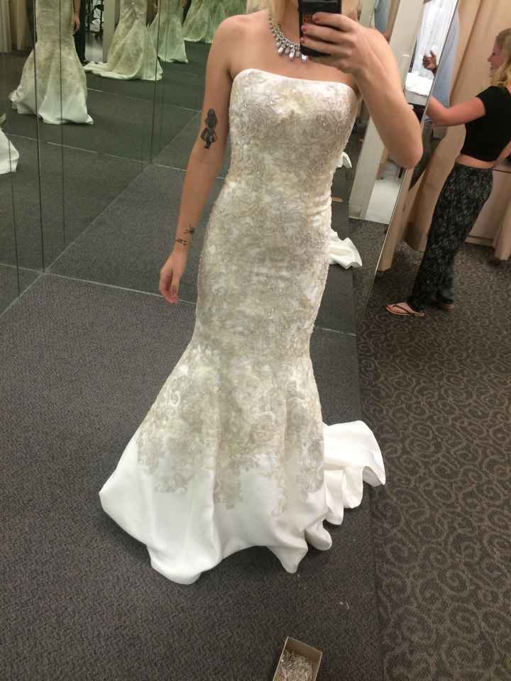 Buying sample gowns vs. ordering new?