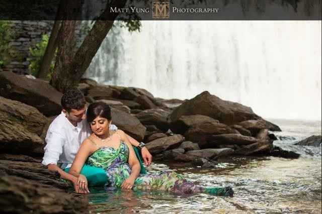 Enagagement pics outfit suggestions