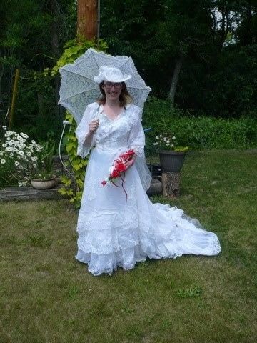 I finally got to try my dress on!