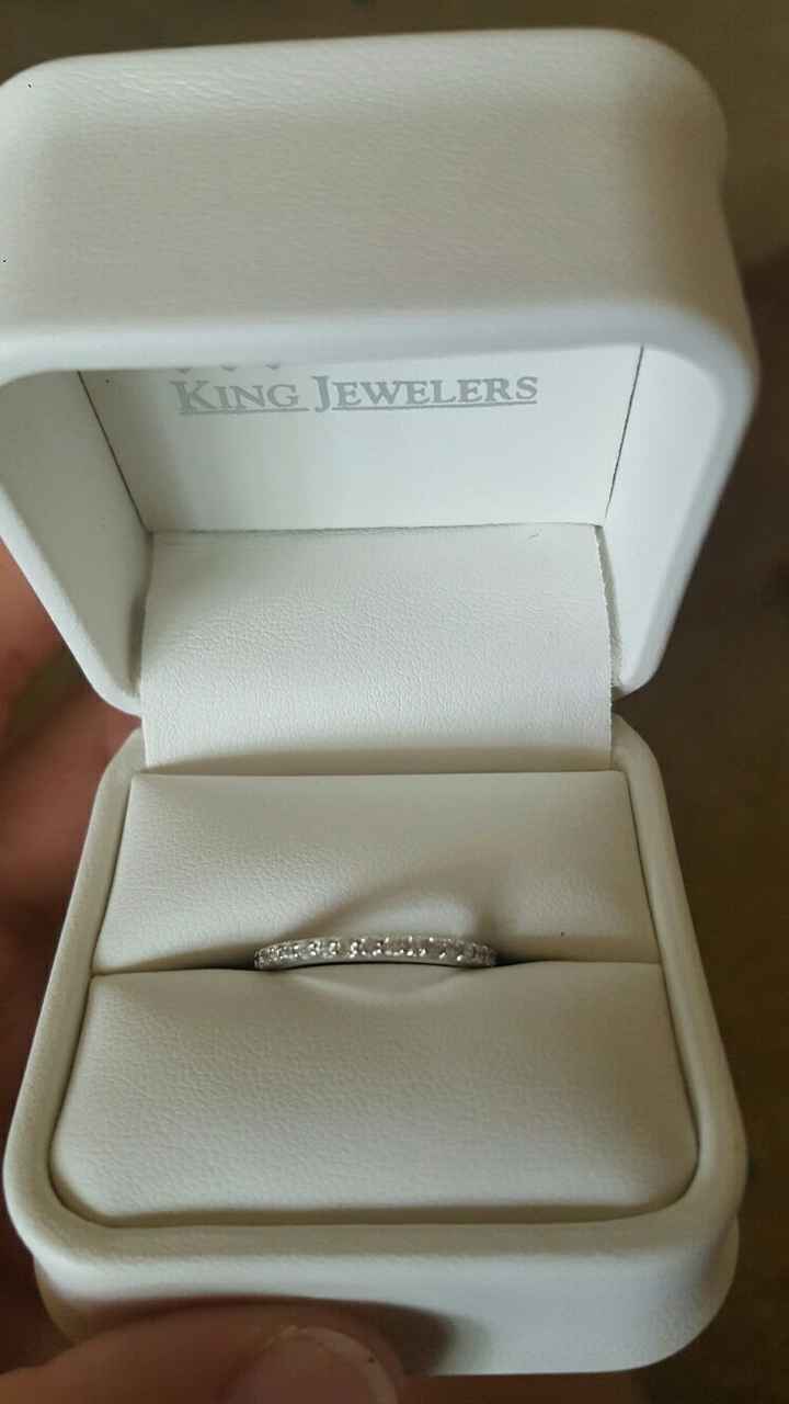how much should a wedding ring cost?