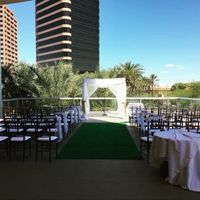 Need ideas for easy aisle decoration!?