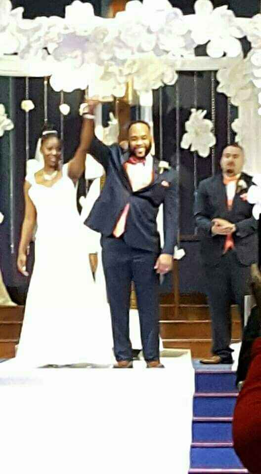 I's a married woman now!!