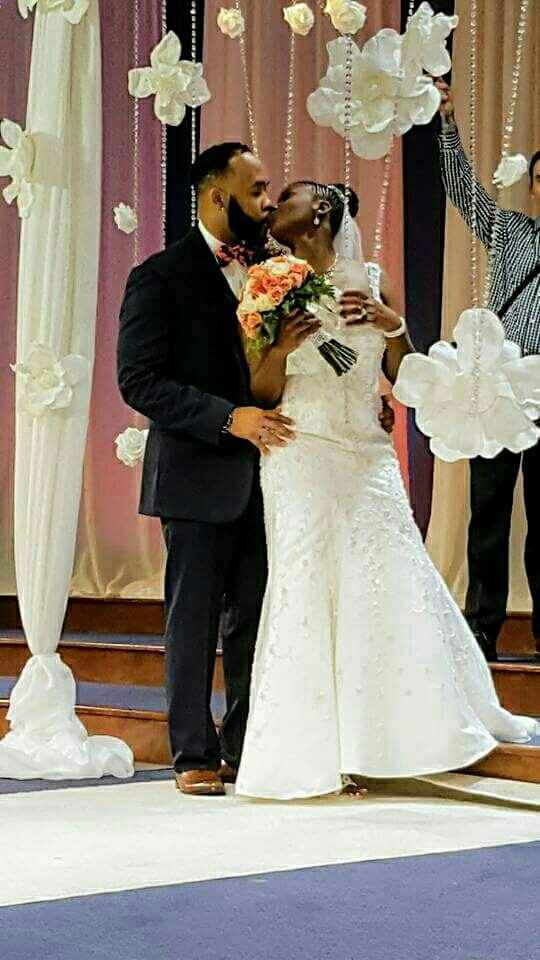 I's a married woman now!!