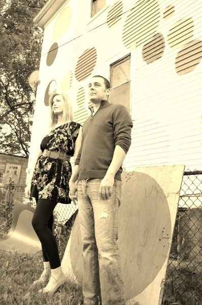 Show off your Engagement Pics!