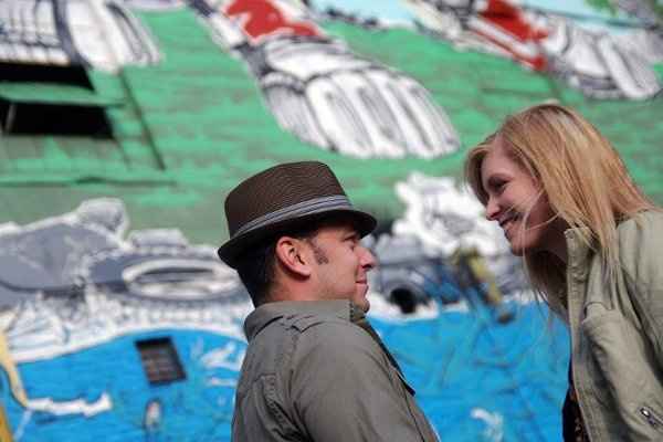 Show off your Engagement Pics!