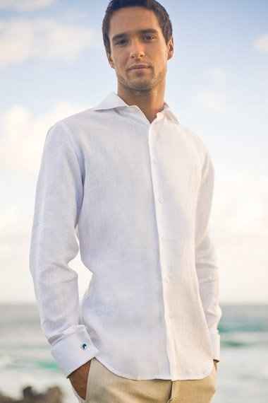 Groom's attire......I need some advise:)