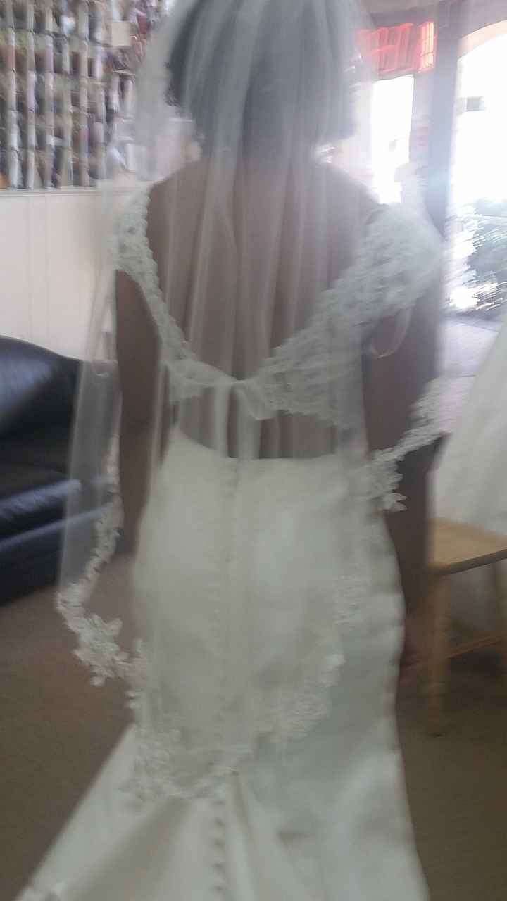 Show me your bustle!