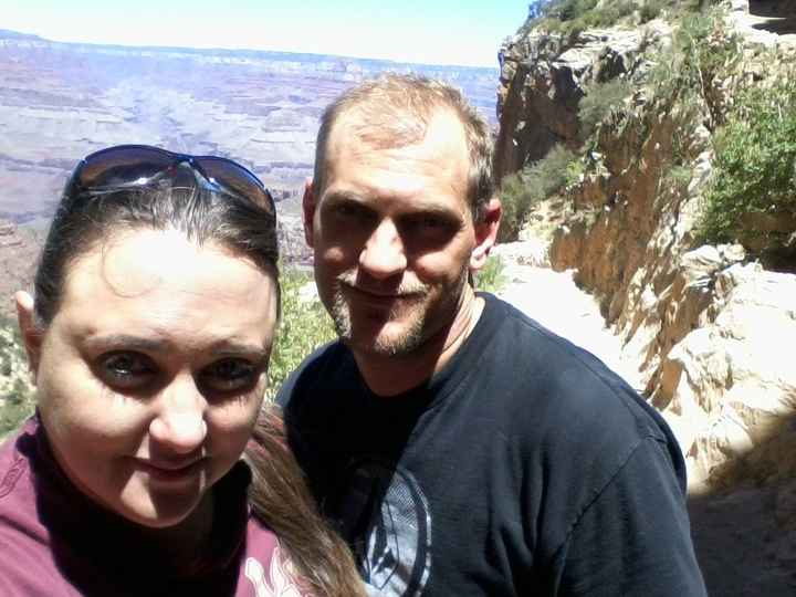 Does anyone know about lodging around the Grand Canyon for a Honeymoon?