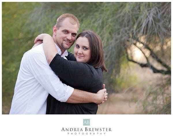 Plus-Sized Engagement Pictures Help