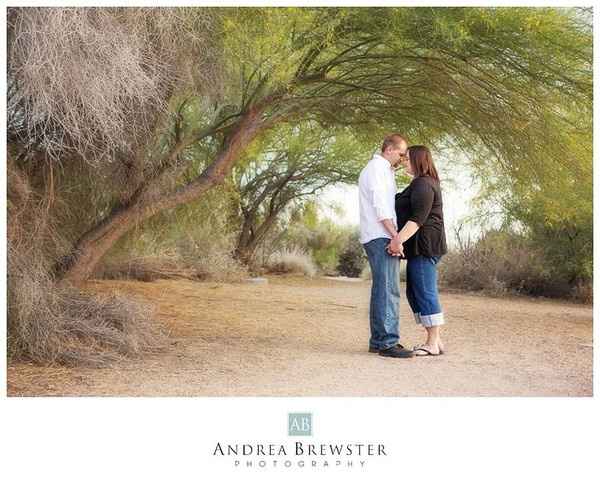 Plus-Sized Engagement Pictures Help