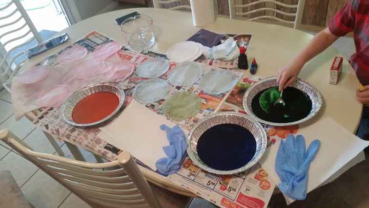 DIY happenings (Emmy: doily dye update!)