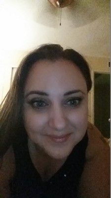 Airbrush or traditional makeup