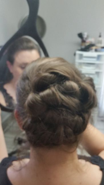 Second fitting plus hair trial = the final look