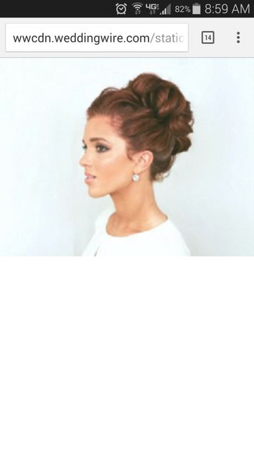 Second fitting plus hair trial = the final look