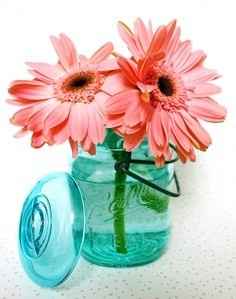 Opinion on which DIY idea to use for the table