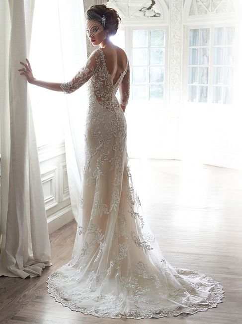 Plus size bride looking for a dress