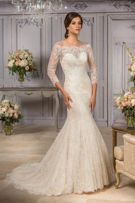Plus size bride looking for a dress