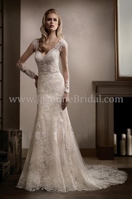 Plus size bride looking for a dress