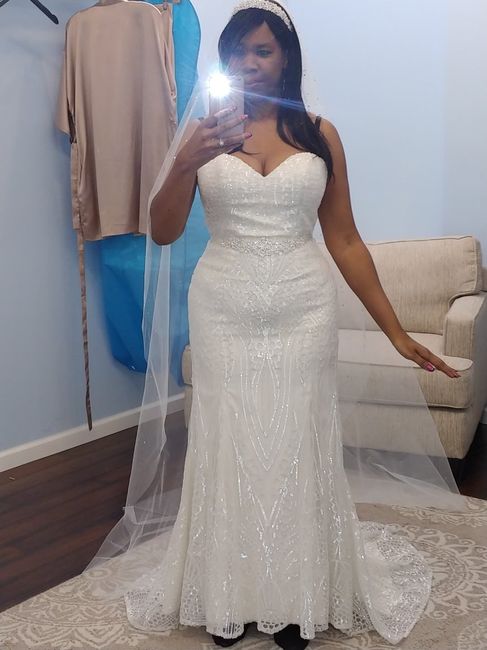 Did you have trouble finding a wedding dress? 1