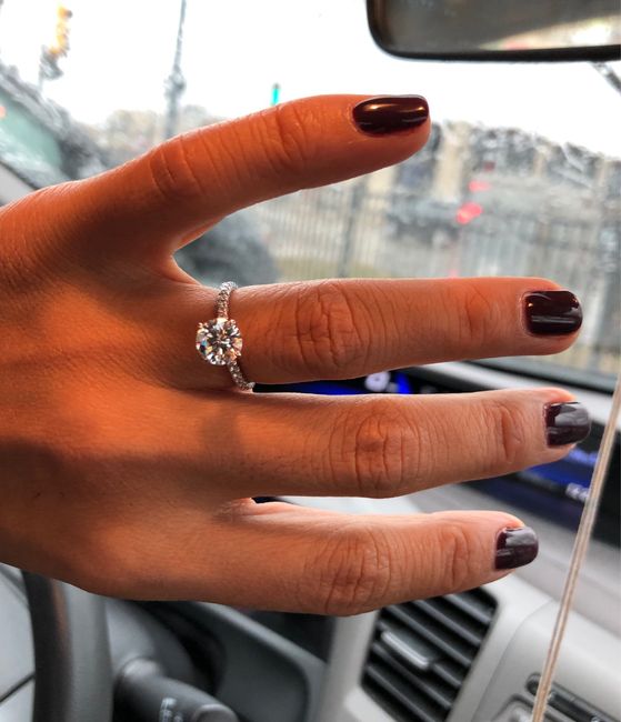 Show off your solitaire ring! 💎 12