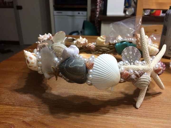 Seashell crown