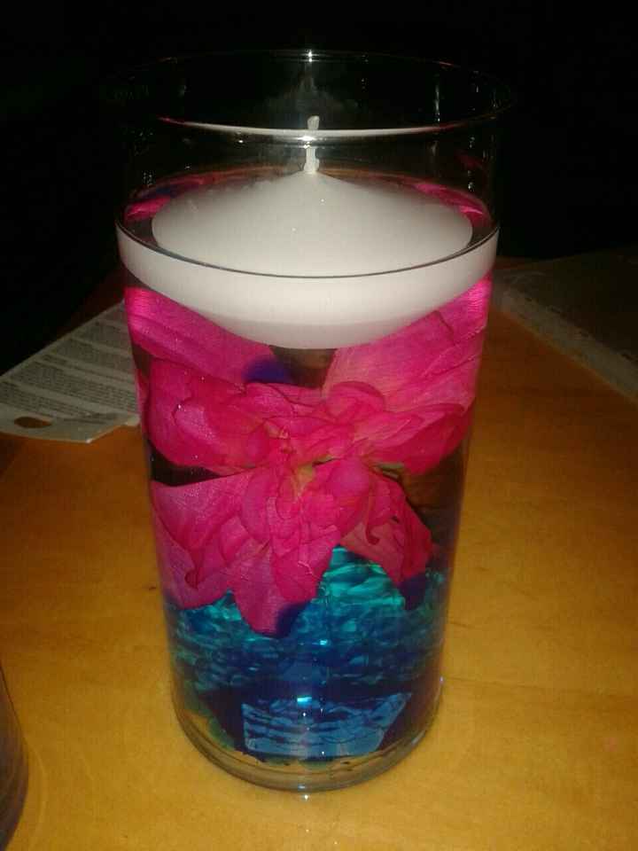 Does anybody DYI wedding flower center pieces?