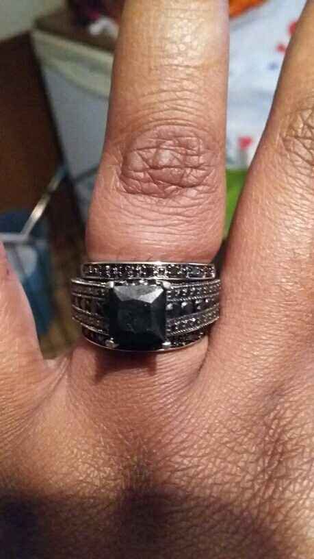 I got my wedding band!