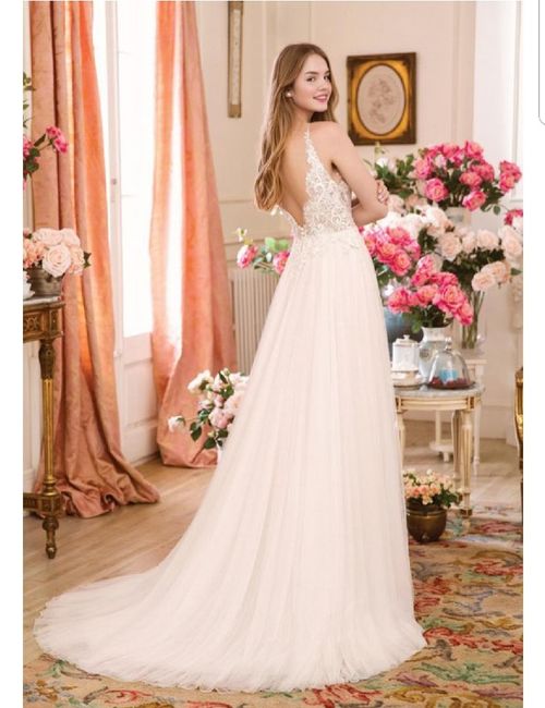 Wedding dress hemming and trains - 1