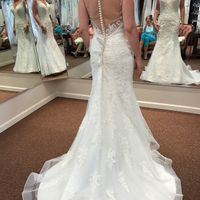 I wanna see your wedding dress!