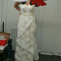 Jewelry ideas? Please help a clueless bride to be!