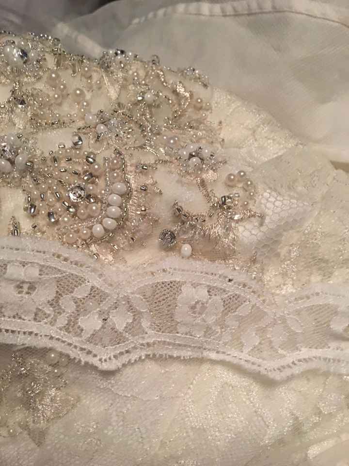 White veil, Ivory dress