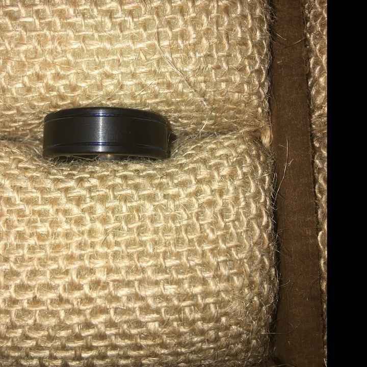 Show us his ring