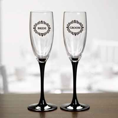 Can I see your toasting flutes?