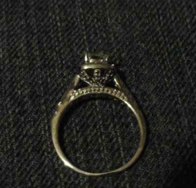 My suprise gift from my FH!!!! *PIC*