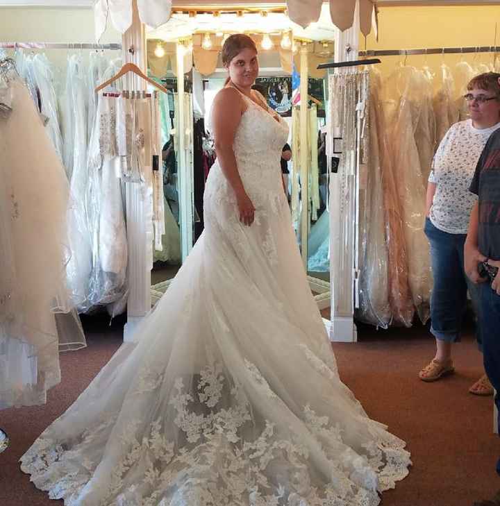 Show me your cowboy boots or dresses! - 1