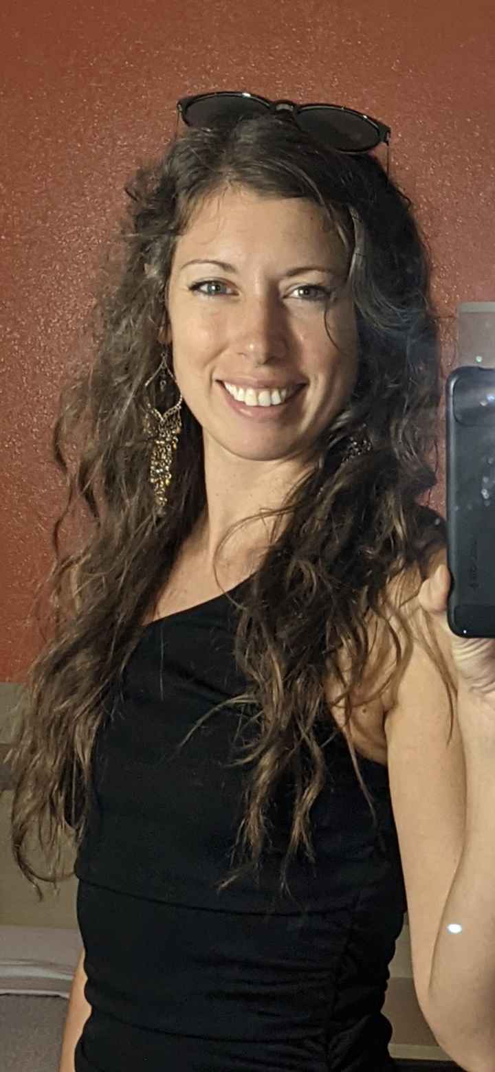Sexy, Wavy Hair Down without the Frizz? - 1