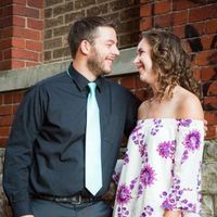 What did your fiance wear for engagement photos?