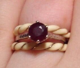 I'd love to see everyone's engagment rings.
